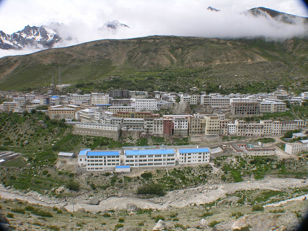 Tibet Kailash 02 Nyalam 04 View of Town